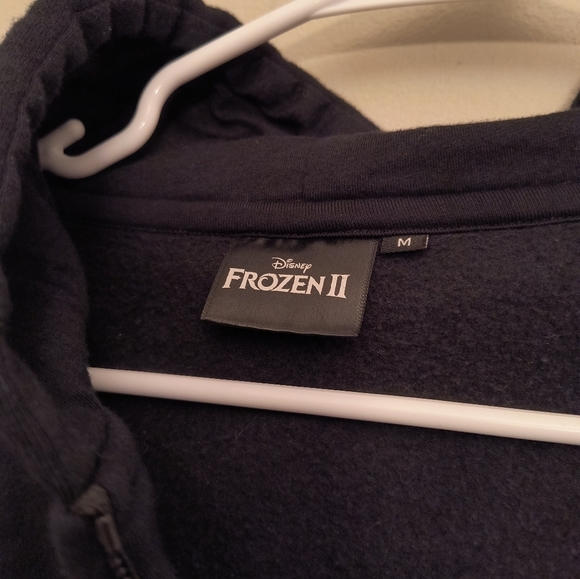 Disney Frozen II Black Hoodie Womens Medium Size Elsa Movie Disney Shirt Jacket - Picture 3 of 4